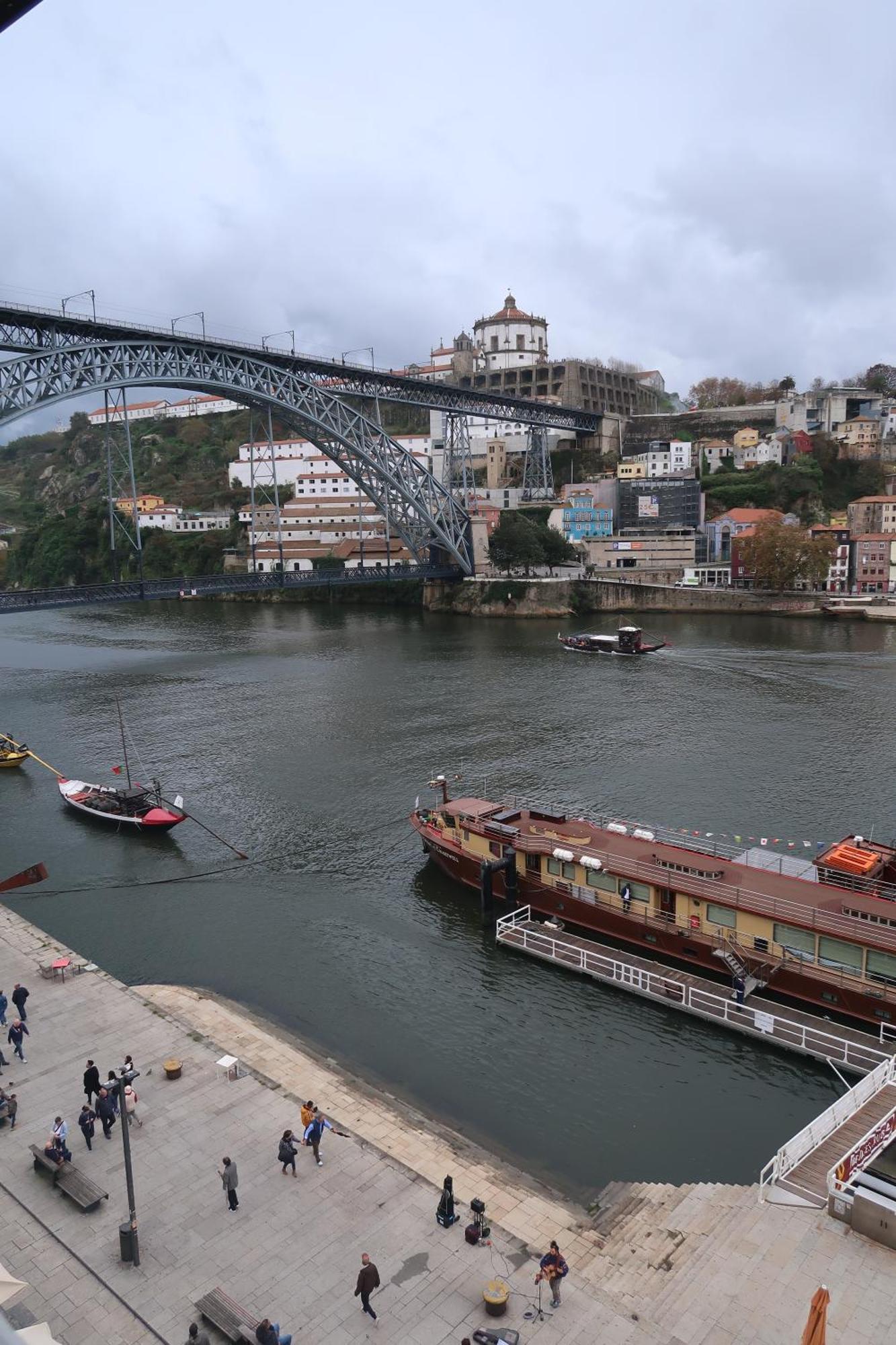 Apartamentos Sobre O Douro OOporto Extérieur photo